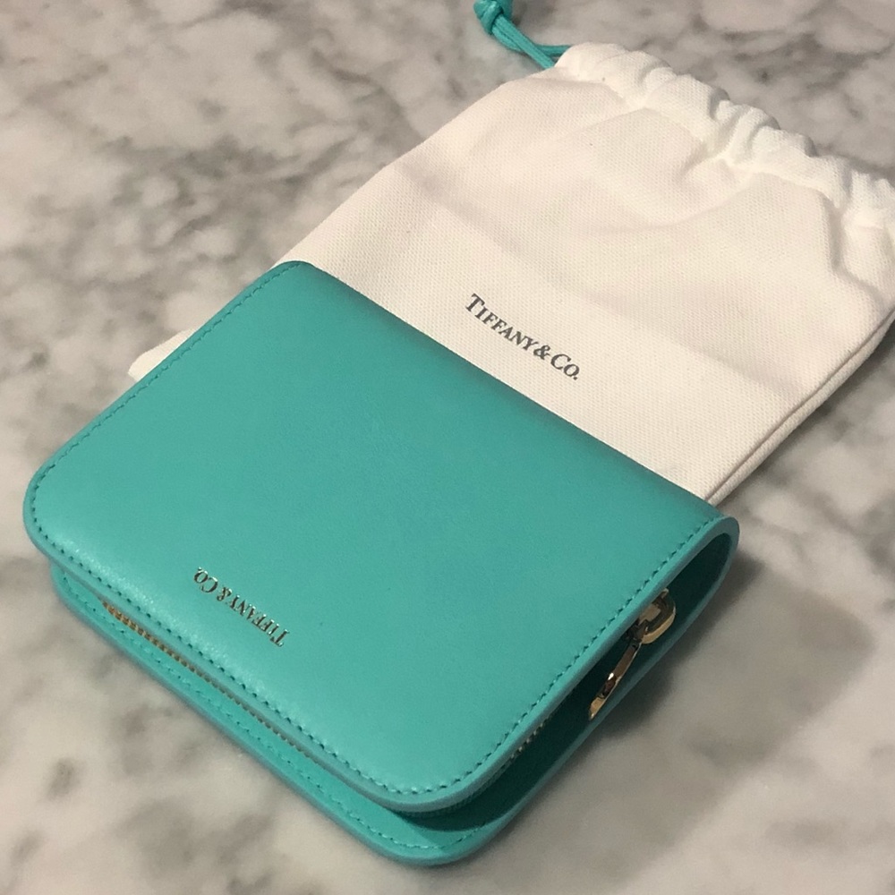 Tiffany - Wallet in Tiffany Blue smooth leather